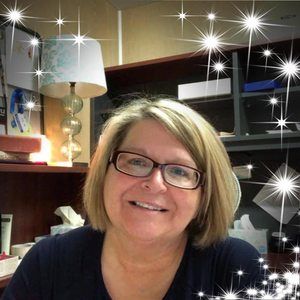 Meet your Posher, Pam